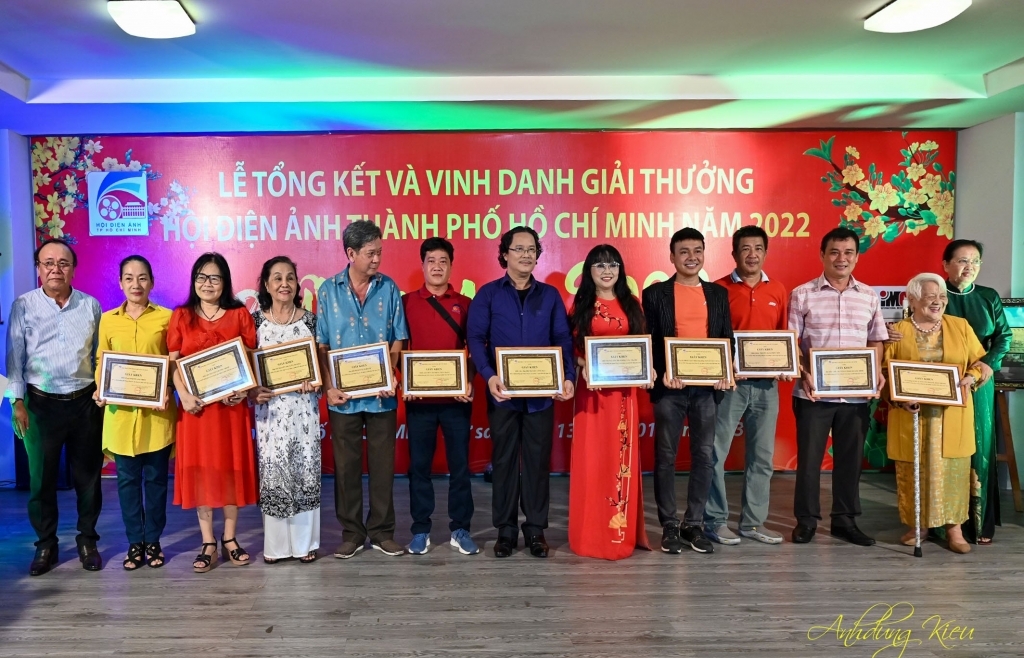 Hội Điện ảnh Thành phố Hồ Chí Minh họp mặt và vinh danh giải thưởng năm 2022