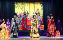 Việt Hương tái ngộ sân khấu trong vở 'Loạn thế chi vương'