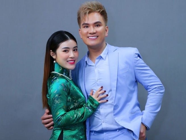 'Mảnh ghép hoàn hảo': Lâm Chấn Huy thừa nhận ít khen vợ vì sợ vợ tự cao
