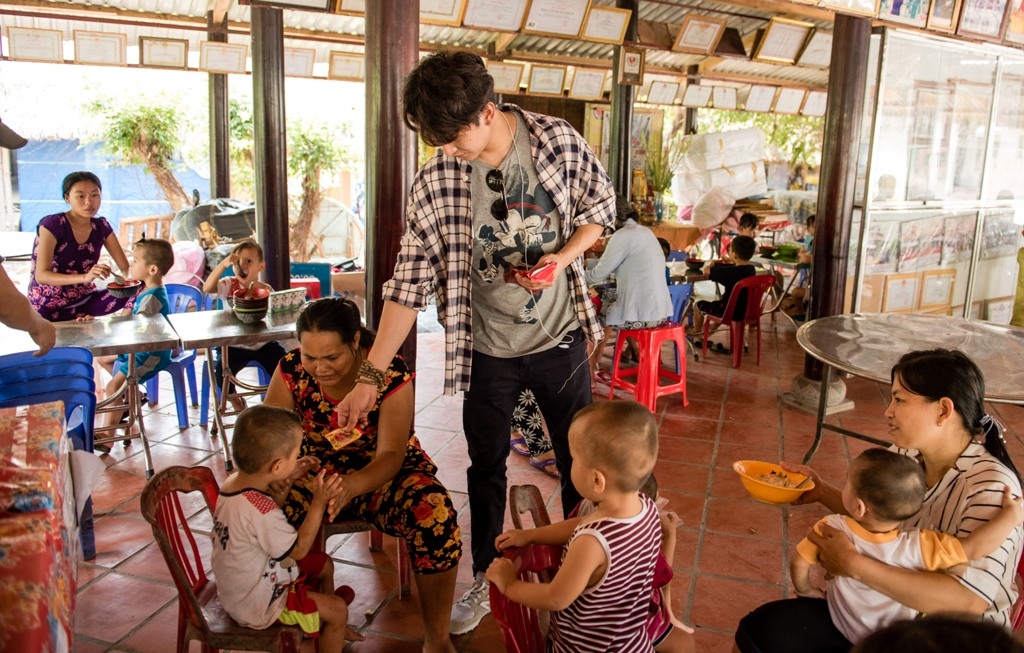 hoang ky nam danh cat se tet de lam tu thien trong ngay sinh nhat