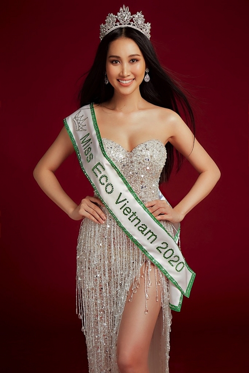 hoa khoi mien trung doan hong trang chinh thuc dai dien viet nam du thi miss eco international 2020