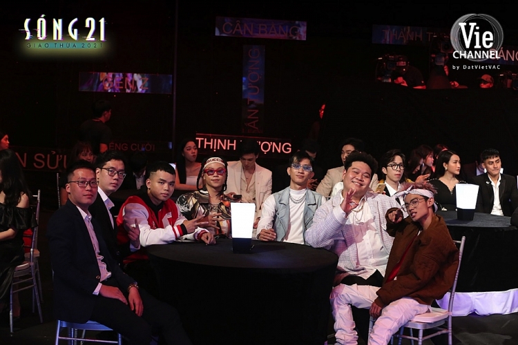 Dàn All-Star 'Rap Việt' đổ bộ 'Sóng 21', hứa hẹn những màn kết hợp siêu ấn tượng trong đêm giao thừa