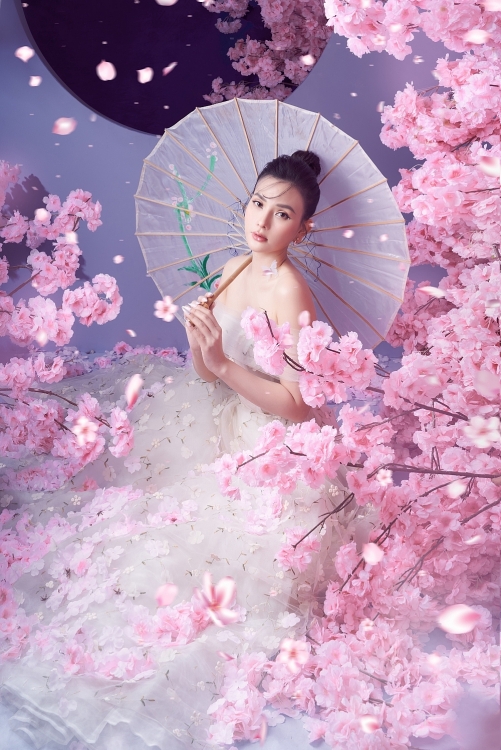 ‘Mẹ 2 con’ Thu Thủy khoe nhan sắc xinh đẹp