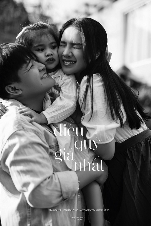 Vợ chồng đạo diễn Võ Thanh Hòa và khoảnh khắc hạnh phúc 3 năm ngày cưới