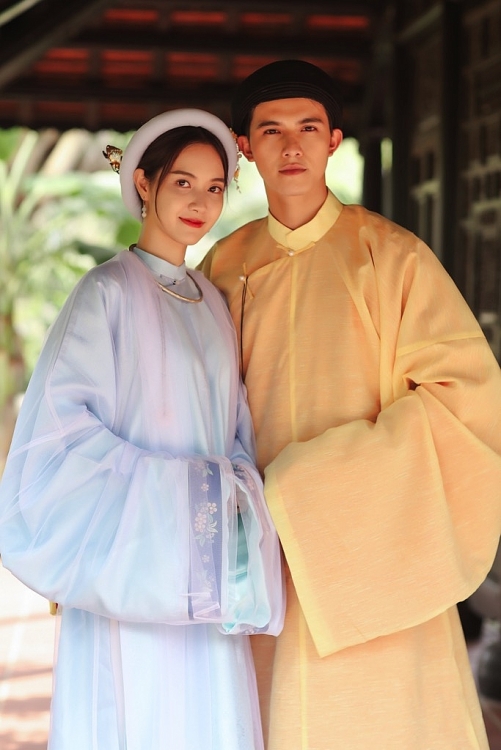 Jang Mi thoát mác 'ca sĩ hát cover' với MV 'Nhớ thương làm chi'