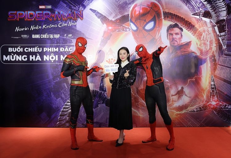 Khán giả cùng dàn sao Hà Nội háo hức xem 'Spider-Man: No Way home' trong suất chiếu đặc biệt sau 9 tháng đóng cửa