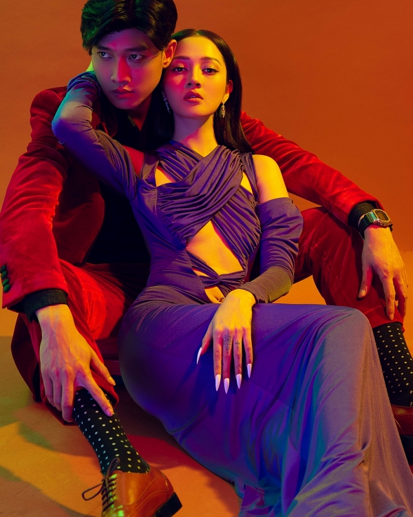 Tạm quên chuyện bạo hành trong phim, Quốc Trường và Bảo Anh lại bùng nổ chemistry với bộ hình Valentine