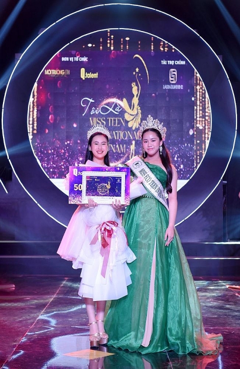 Ngô Ngọc Gia Hân xuất sắc đăng quang 'Miss Teen International Vietnam 2021'