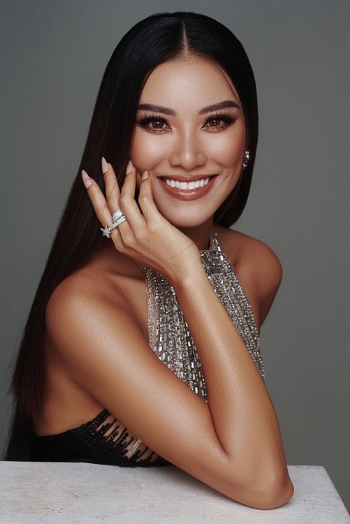 Á hậu Kim Duyên khoe vẻ đẹp cực 'thần thái' sau công bố trở thành đại diện Việt Nam tại 'Miss Supranational 2022'