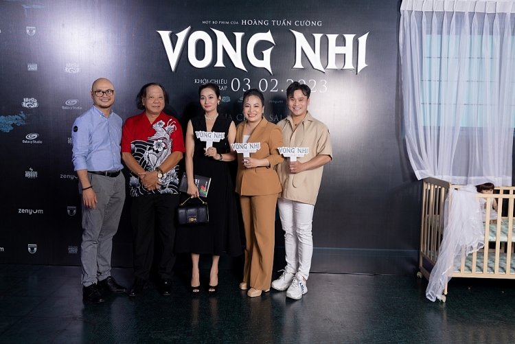 Đạo diễn Hoàng Tuấn Cường 'mở bát' phim kinh dị đầu năm, dàn sao Việt nô nức đến ủng hộ
