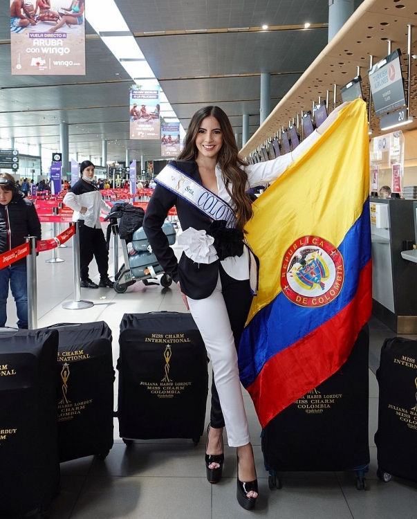 Dàn Hoa hậu quốc tế 'đổ bộ' đến Việt Nam tranh vương miện 'Miss Charm 2023'