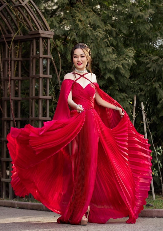 Phong cách thời trang của Hoa hậu Hoàng Thanh Nga tại 'Mrs Universe 2023'