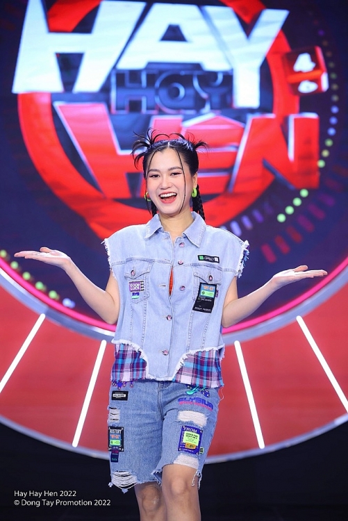 Lâm Vỹ Dạ lần đầu 'bắt tay' Jun Phạm làm MC gameshow giải trí mới