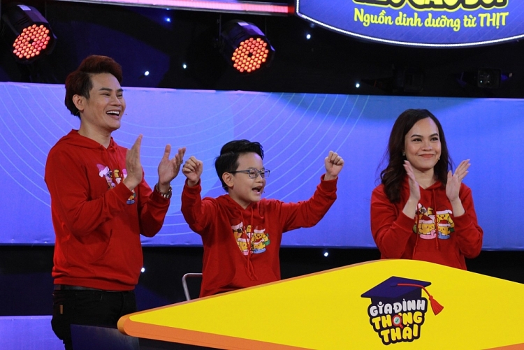 gia dinh thong thai quizshow doc nhat vo nhi danh rieng cho gia dinh sap len song