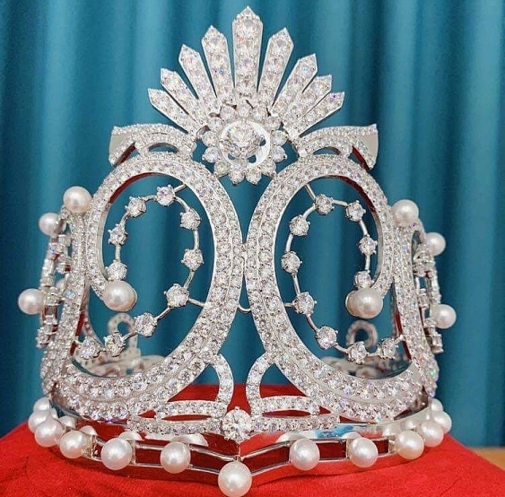 Lộ diện thiết kế của vương miện 'Hoa hậu đại sứ quốc tế 2020'