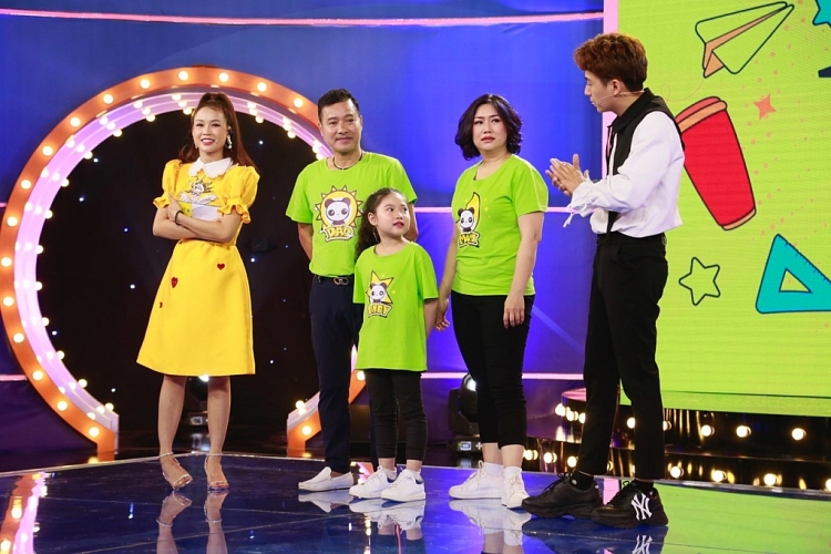 gia dinh thong thai mc hong phuc cuu cau thu hong son dau tri cuc cang