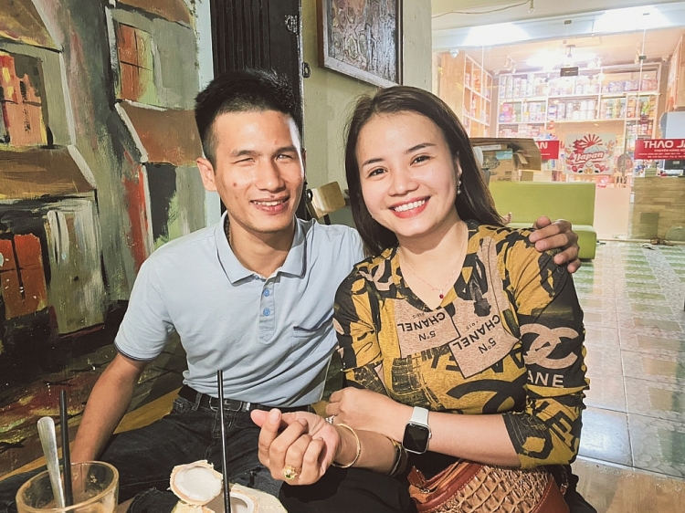 clip hat cai luong cua tham thuy ha cung ca si khiem thi xuan hoa can moc 3 trieu views tren youtube