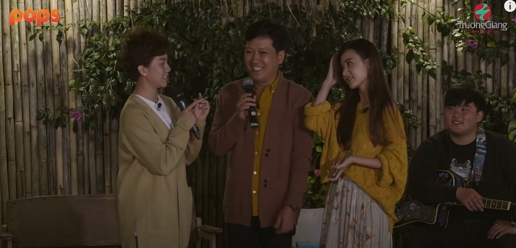 Trương Quỳnh Anh, Midu, Lâm Khánh Chi, Mâu Thủy 'hết hồn' với trải nghiệm lần đầu đi food tour cùng Trường Giang