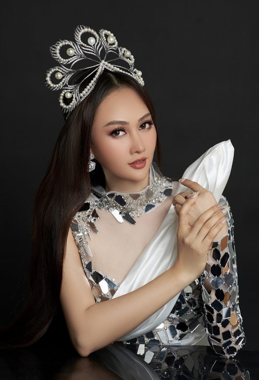 MC Phạm Kim Duyên quyến rũ, mặn mà sau 1 năm chữa bệnh trầm cảm