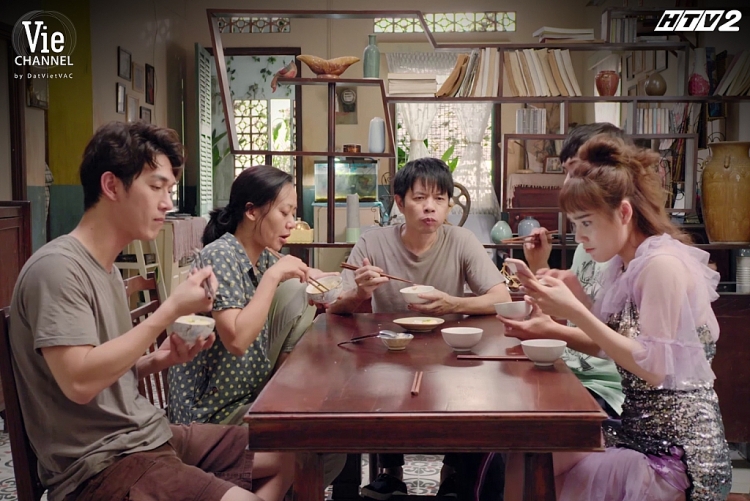 'Cây táo nở hoa': Thái Hòa trở thành người chồng gây 'ấm ức' trên màn ảnh nhỏ, khán giả vừa giận vừa thương