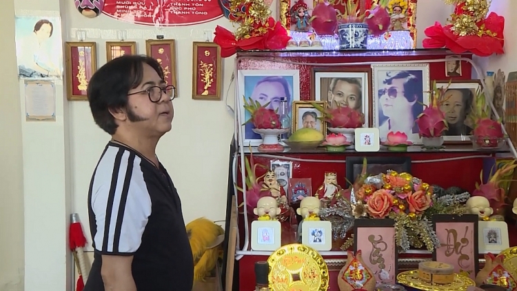 Nghệ sĩ Bạch Long: U65 vẫn kiếp nhà thuê cùng cuộc sống đơn chiếc cơm hàng cháo chợ