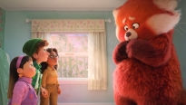 Đạo diễn phim hoạt hình ngắn xuất sắc nhất 'Bao' tái xuất với câu chuyện đậm chất Á Đông trong 'Gấu đỏ biến hình'