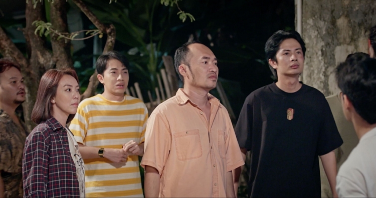 'Chuyện xóm tui 3' kể chuyện nhức nhối trong bóng đá, Thu Trang - Tiến Luật quá bắt trend
