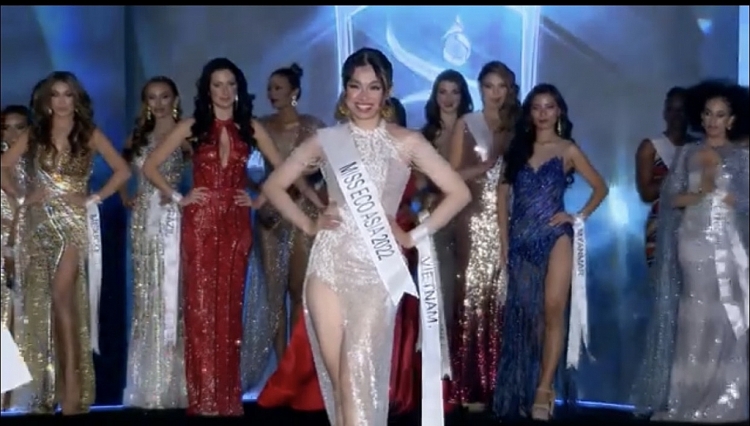 Trần Hoài Phương thắng giải Miss Eco Asia tại 'Miss Eco International 2022'