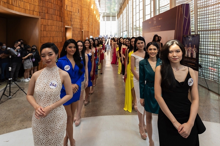 Không khí buổi sơ khảo phía Nam của 'Hoa hậu hoàn vũ Việt Nam 2022'