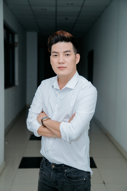 Chàng diễn viên điển trai không ngại sống thử trước hôn nhân, đến 'Chân ái' tìm đạo diễn cho cuộc đời mình