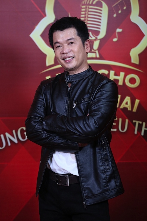 'Hát cho ngày mai': Lê Minh MTV chạnh lòng khi cộng đồng mạng chỉ trích nghệ sĩ tham gia tình nguyện chỉ để đánh bóng tên tuổi