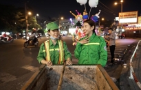 Hoa hậu Thùy Tiên truyền cảm hứng tự hào cho các bạn trẻ có mẹ làm nhân viên môi trường
