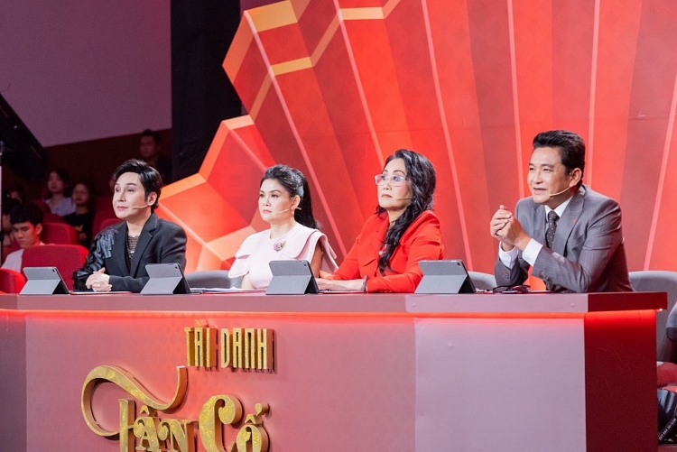 Nghệ sĩ Trinh Trinh hào hứng tâm sự về lần đầu lộ diện với vai trò HLV tại 'Tài danh tân cổ'