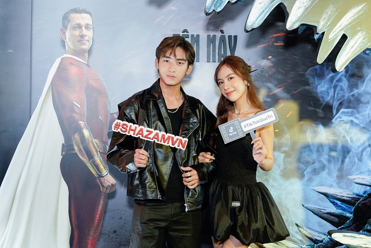 Dàn sao Việt đón sự trở lại của siêu anh hùng thiếu niên lầy lội 'Shazam!'