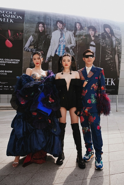 Diện thiết kế của NTK Công Trí, Bảo Hà gây xuýt xoa khi xuất hiện tại 'Seoul Fashion Week 2023'