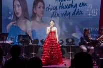 Nguyễn Kiều Oanh bất ngờ chia sẻ về tình cảm đồng giới trong mini show