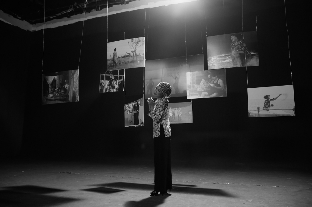 phuong thanh khoc khi xem lai mv tro dua cua tao hoa trong phim lo to