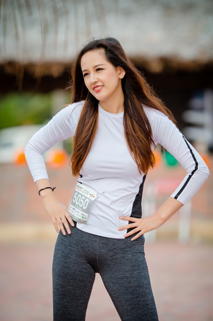 hoa hau mai phuong thuy chay bo tu thien