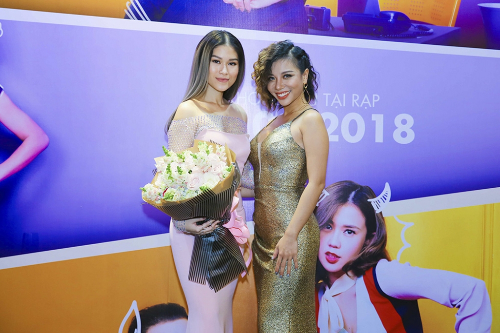 dan sao tap nap hoi ngo tai buoi cong chieu phim dien anh yeu em bat chap