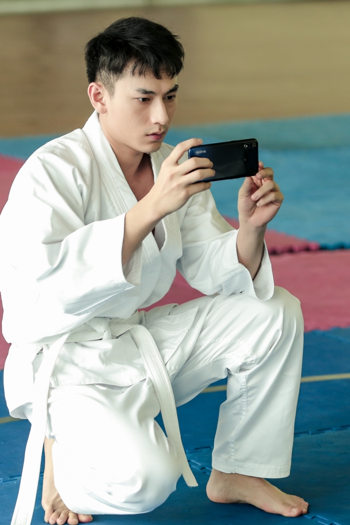isaac cat luc tap vo judo de dong phim hanh dong