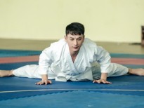 Isaac cật lực tập võ Judo để đóng phim hành động?
