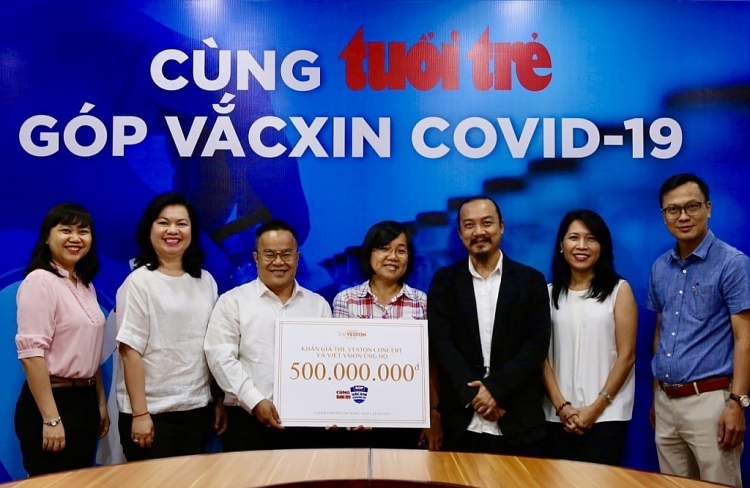 Hà Anh Tuấn ủng hộ 500 triệu đồng cho quỹ vắc xin Covid-19