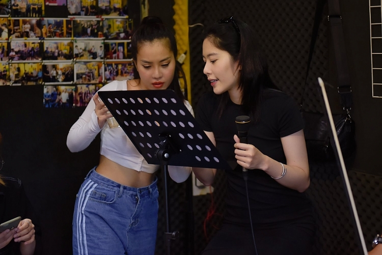 Nam Em làm minishow kể chuyện tình bằng âm nhạc