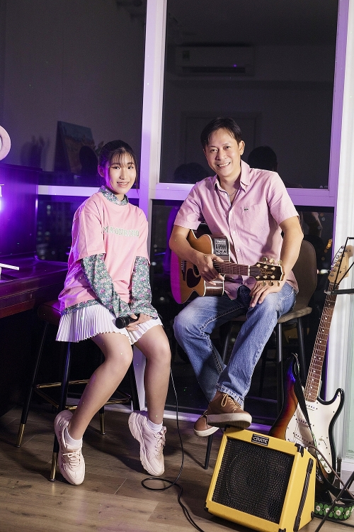 Ju Uyên Nhi: Gây bão mạng xã hội với hiện tượng cover 'Sài Gòn đau lòng quá' bằng tiếng Hàn