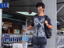 Vừa ra mắt MV 'Yêu thương quay về', Nathan Lee lập tức đi du lịch vòng quanh châu Á