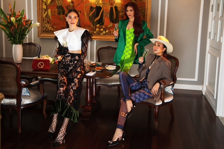 Hồ Ngọc Hà, Thanh Hằng, Lan Khuê hẹn nhau trà chiều thân mật, chuẩn bị cho sự kiện thời trang đẳng cấp thế giới