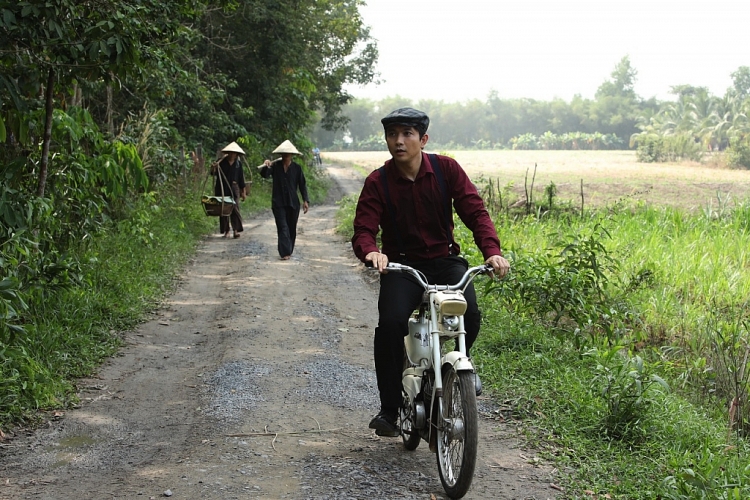 Điều gì giữ chân khán giả ở 'Lưới trời'?