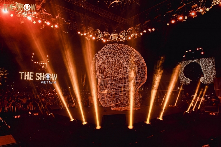 Vũ Cát Tường bùng nổ tại 'Summer Concert' cùng sân khấu 360 độ