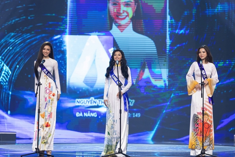 BGK 'Hoa hậu du lịch Việt Nam toàn cầu' 'phá luật', không loại thí sinh sau bán kết