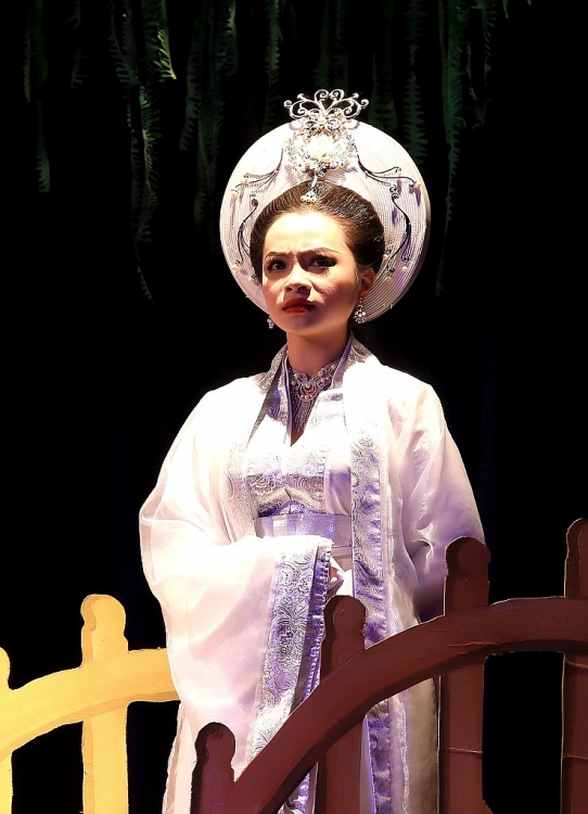 Tường Oanh - Dương Vân Nga kíp 2